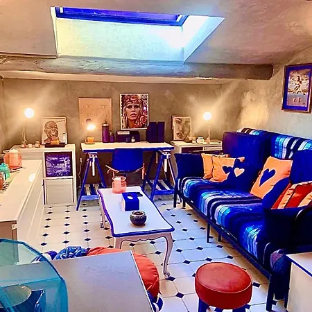 De Luxe ,